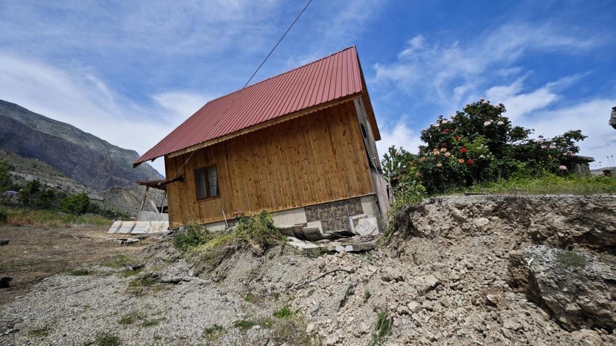 Erzurum'da toprak kaymas: 38 ev tahliye edildi