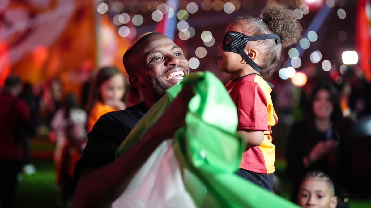 Galatasaray, Victor Osimhen'i ok istiyor! "Bizimle kal"