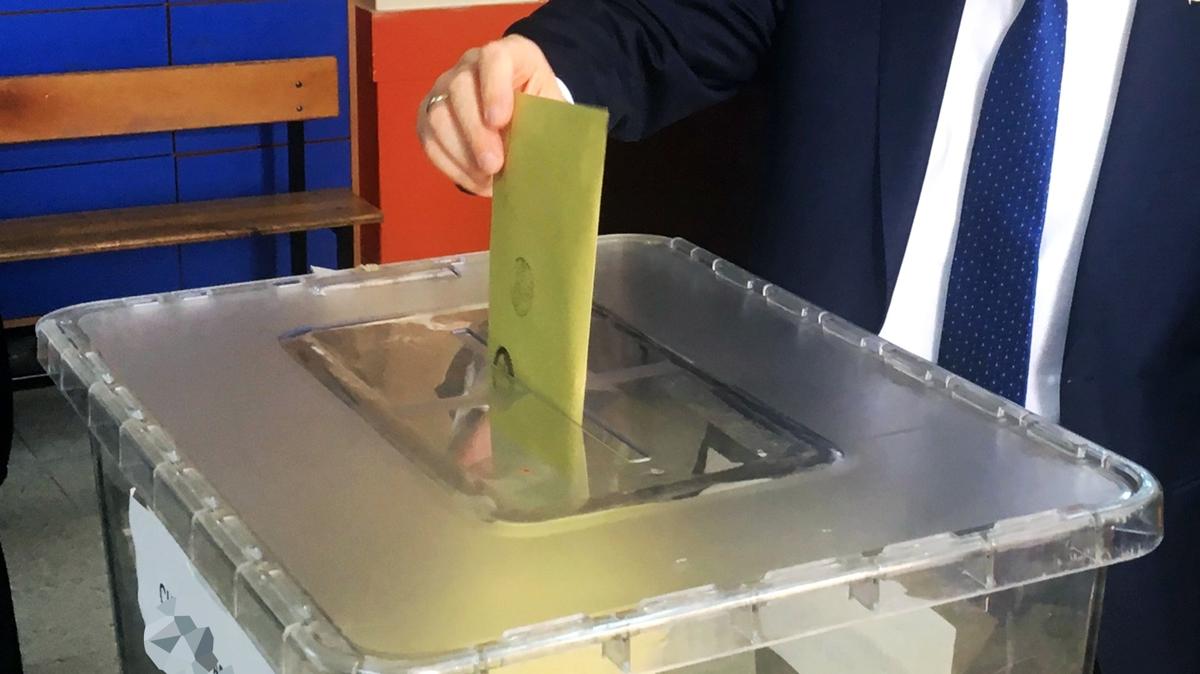 407 noktada seim heyecan! Vatandalar sandk bana gidiyor