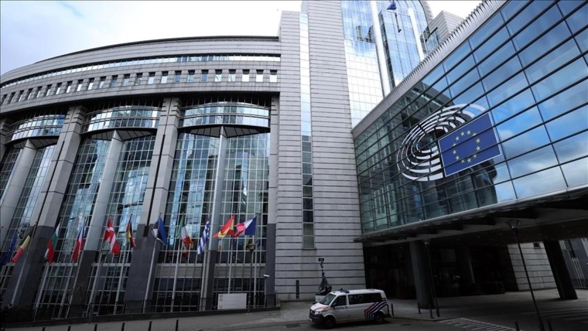 AB resmen kabul etti... Savunmada 150 milyar avroluk kredi salanacak