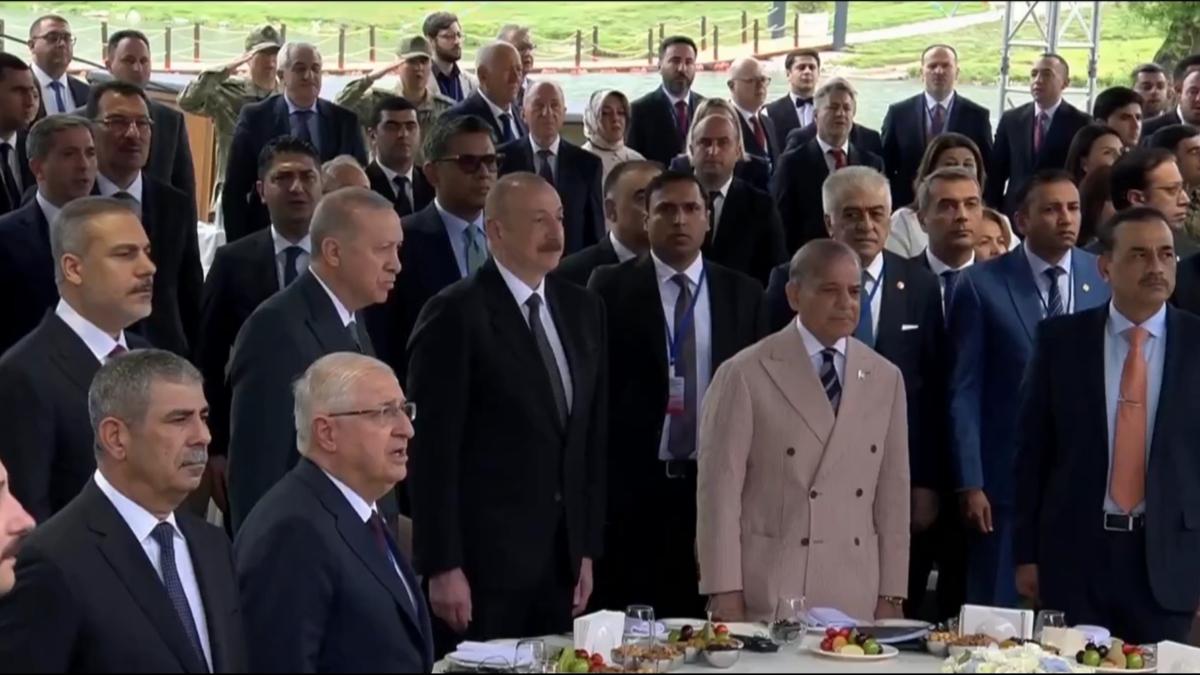 Bakan Erdoan Azerbaycan'n Bamszlk Gn programna katld