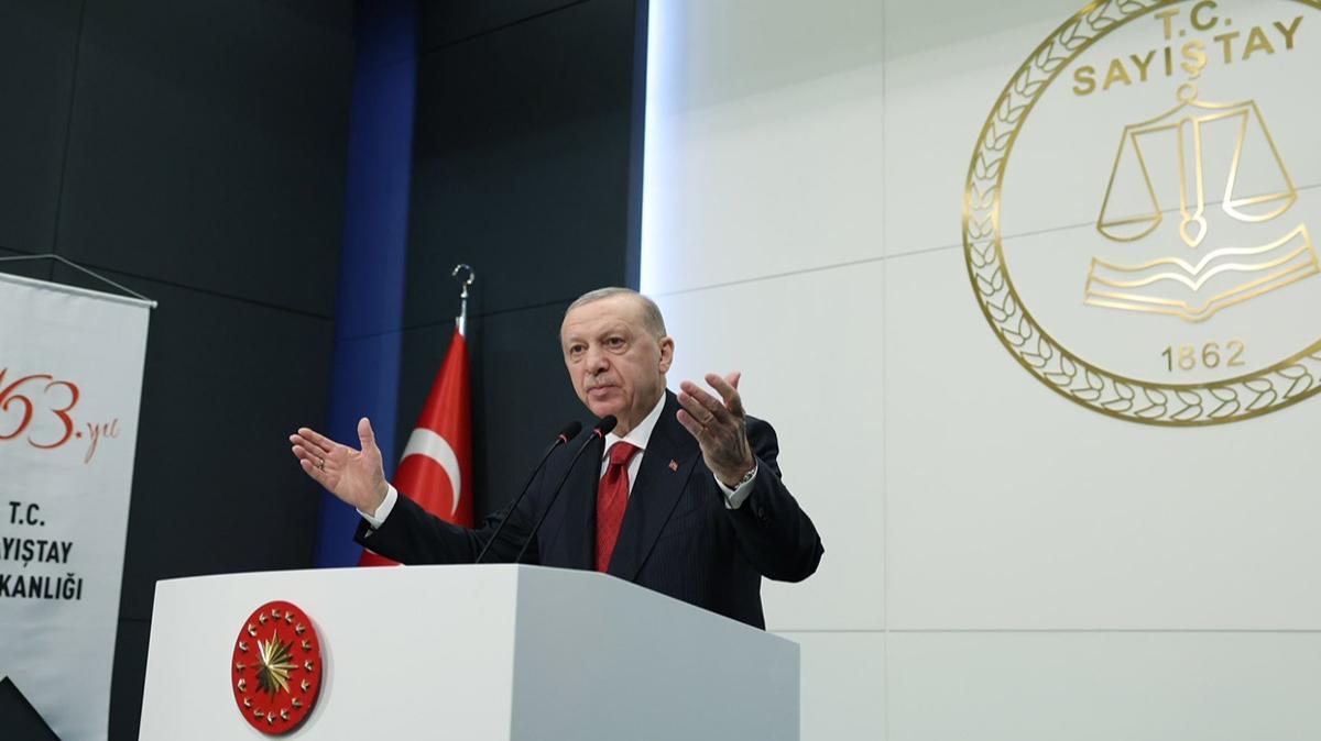 Darbe anayasas utancndan kurtulacaz... Hukukular almaya balad