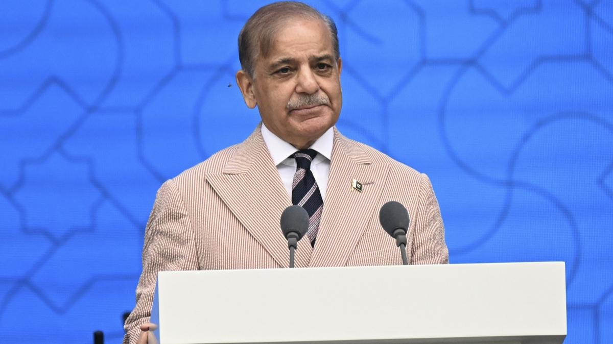 erif'ten '3 ruh, 1 kalp' mesaj: Pakistan-Trkiye-Azerbaycan olarak deiti