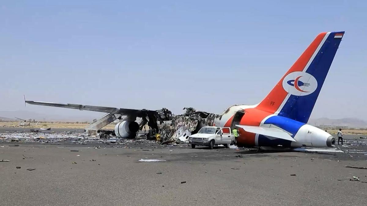 Soykrmc srail, Yemen'de havalimann vurdu