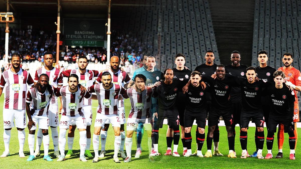 Sper Lig'e son bilet iin Karagmrk ile Bandrmaspor kar karya