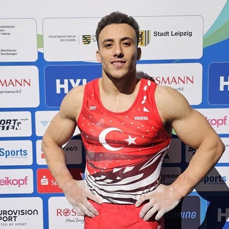 Avrupa ampiyonu! Adem Asil'den altn madalya