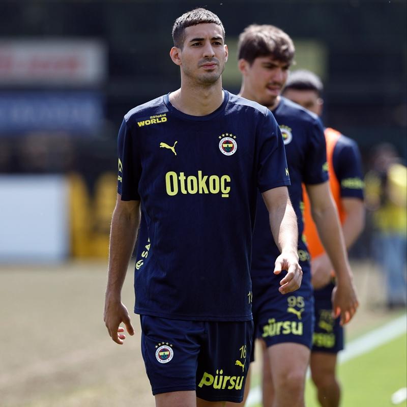 Fenerbahe'de Konyaspor mesaisi devam etti