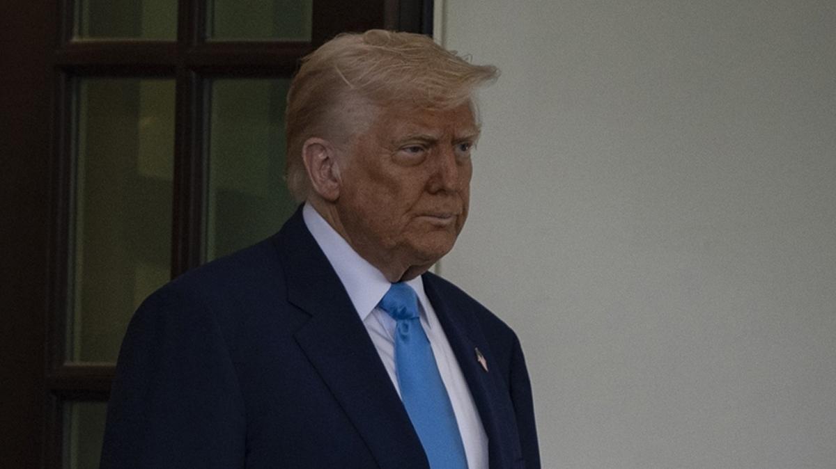 ABD'de mahkemeden Trump tarifelerine engel: Yasal yetkisini at