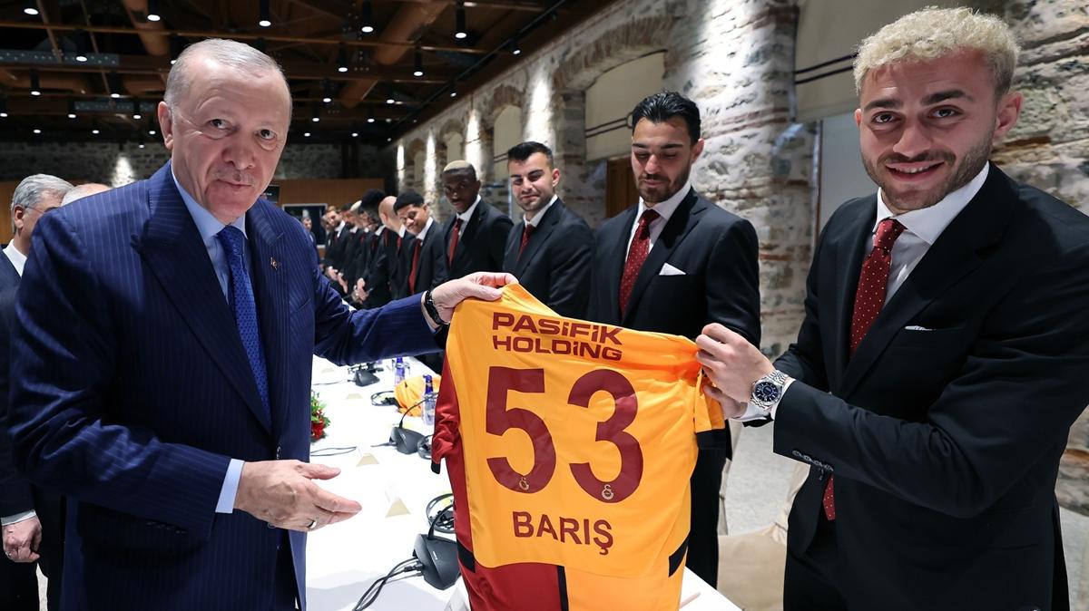 Bakan Erdoan, Galatasaray heyetini kabul etti