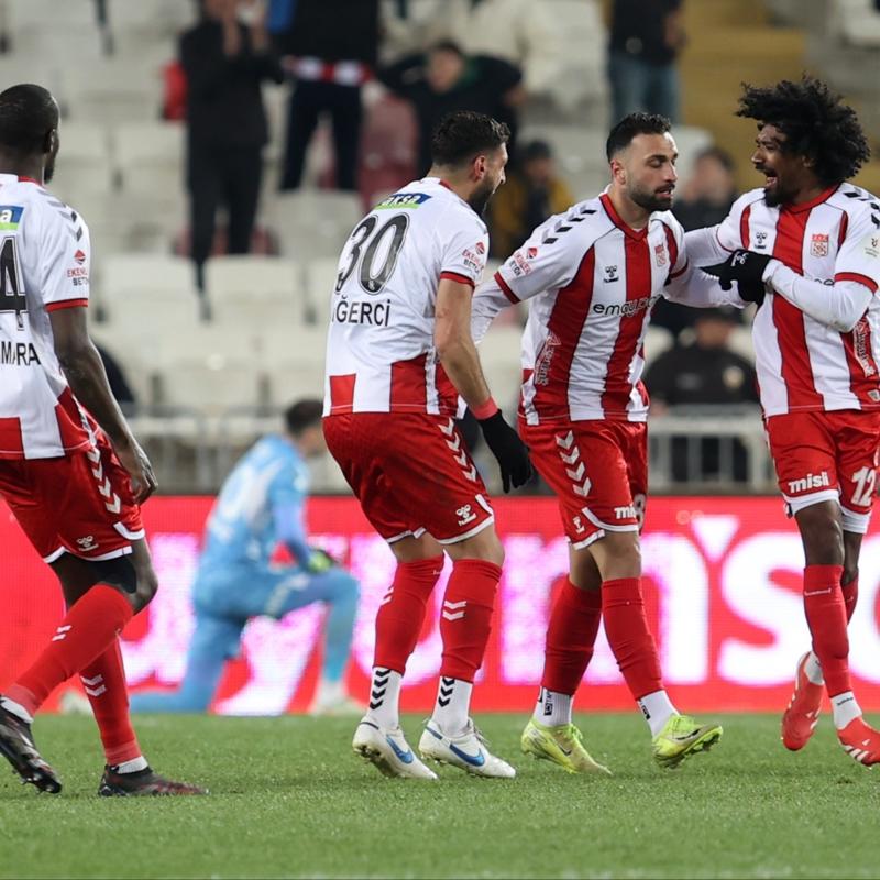 Sivasspor, Sper Lig'de son mana kyor