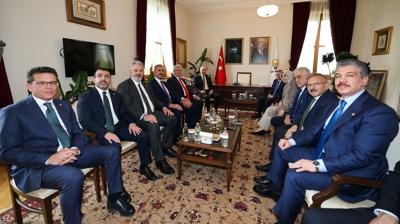 TBMM Bakan Kurtulmu'tan AK Parti Meclis Grubu'na ziyaret