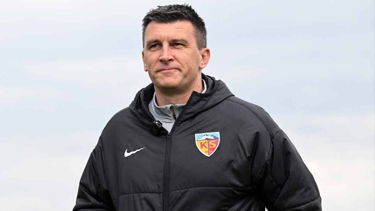 Kayserispor Bakan Nurettin Akaln'dan Sergej Jakirovic aklamas