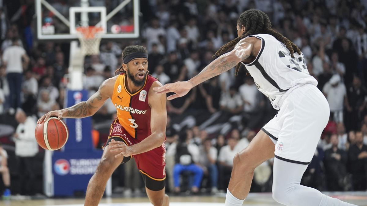 Basketbol Sper Ligi'nde play-off eyrek finalleri tam gaz sryor