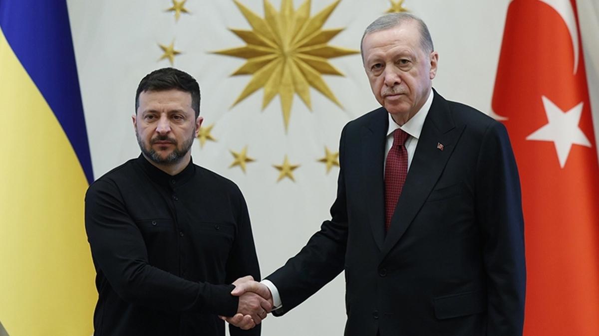 Ukrayna lideri Zelenski'den Bakan Erdoan'a teekkr