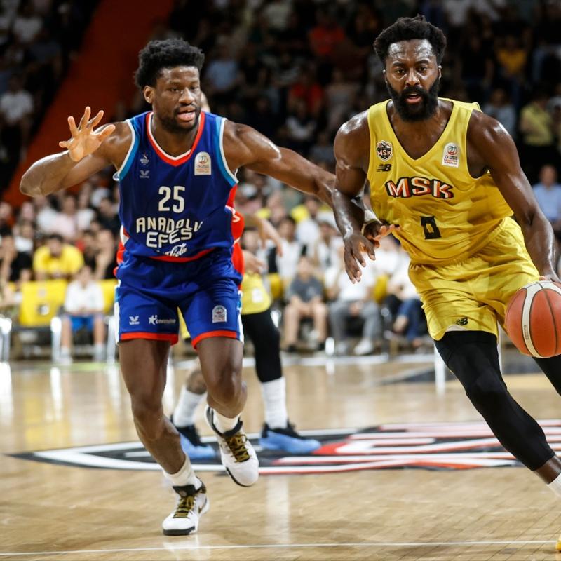 Anadolu Efes yar finale ykseldi