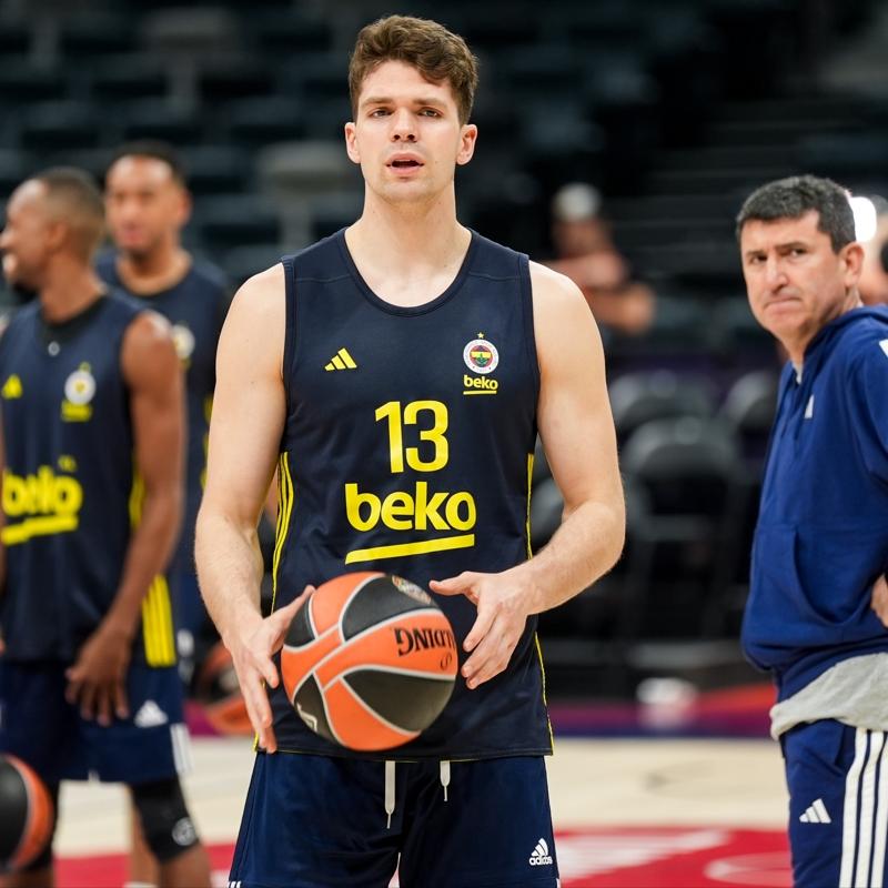 Fenerbahe Beko'dan Tark Biberovi iin aklama geldi
