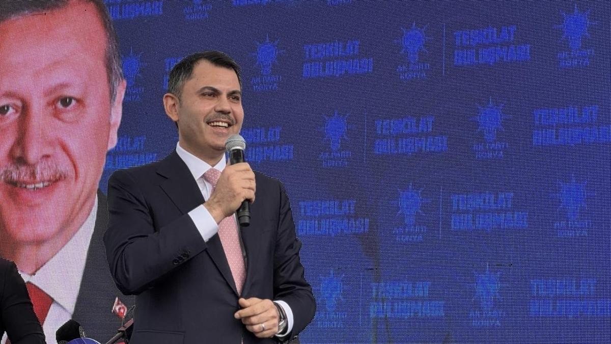 Bakan Kurum'dan zgr zel'e esprili gnderme