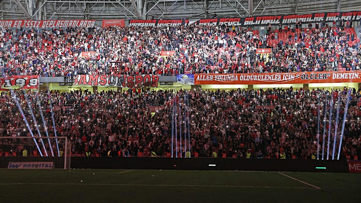 Samsunspor'dan cokulu Avrupa kutlamas