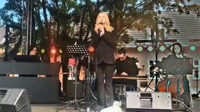 Trk renciler Prenses Benedikte'ye konser verdi
