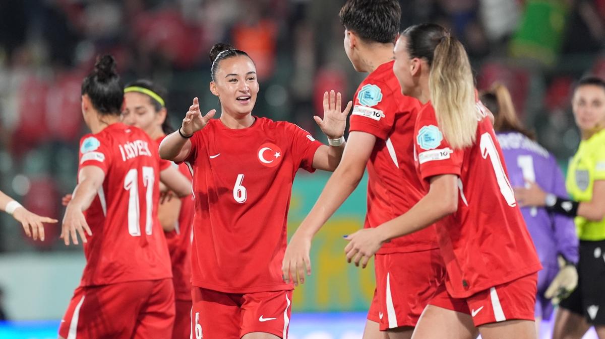 A Milli Kadn Futbol Takm deplasmanda Yunanistan'a konuk olacak
