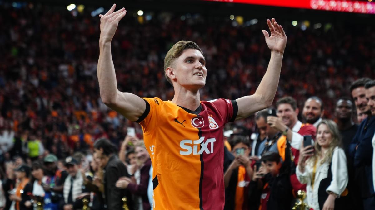 Galatasaray'da Elias Jelert gidiyor