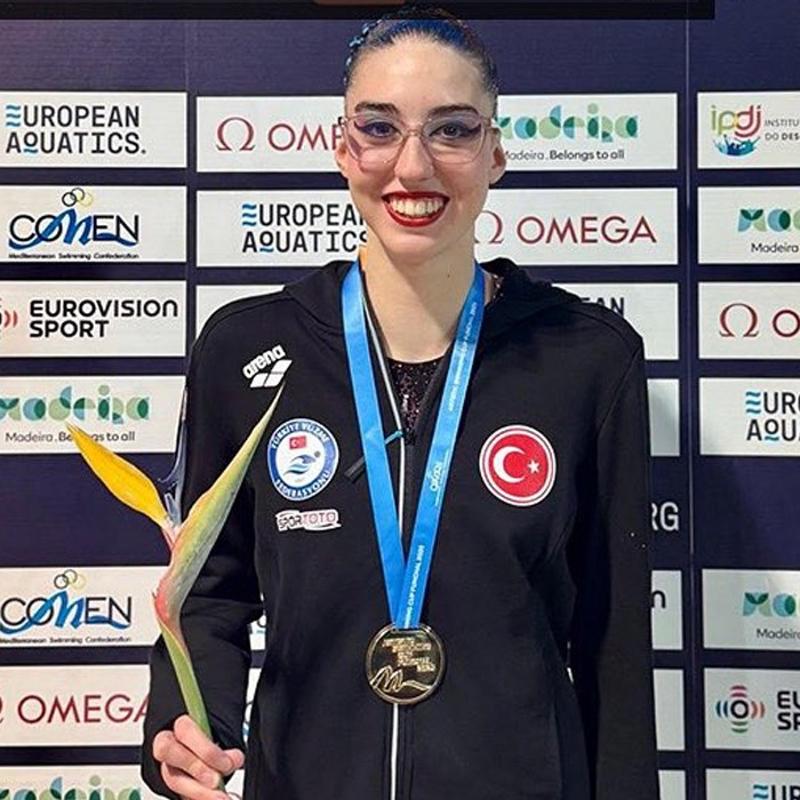 Milli yzcden altn madalya! Portekiz'de zafer