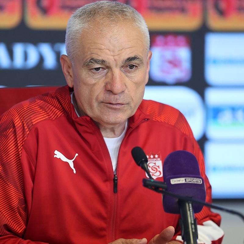 R�za �al�mbay veda etti! 'Ne yaz�k ki ba�aramad�k'