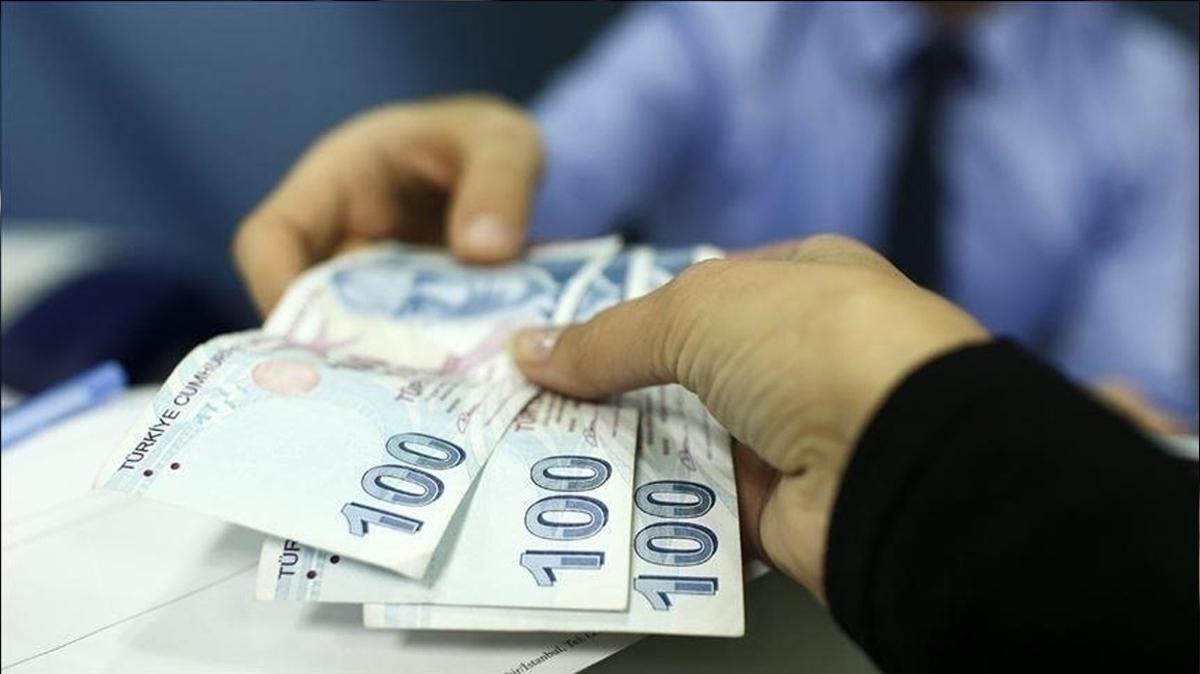 Bakan duyurdu! Yal ve engelli aylklar hesaplara yatrld