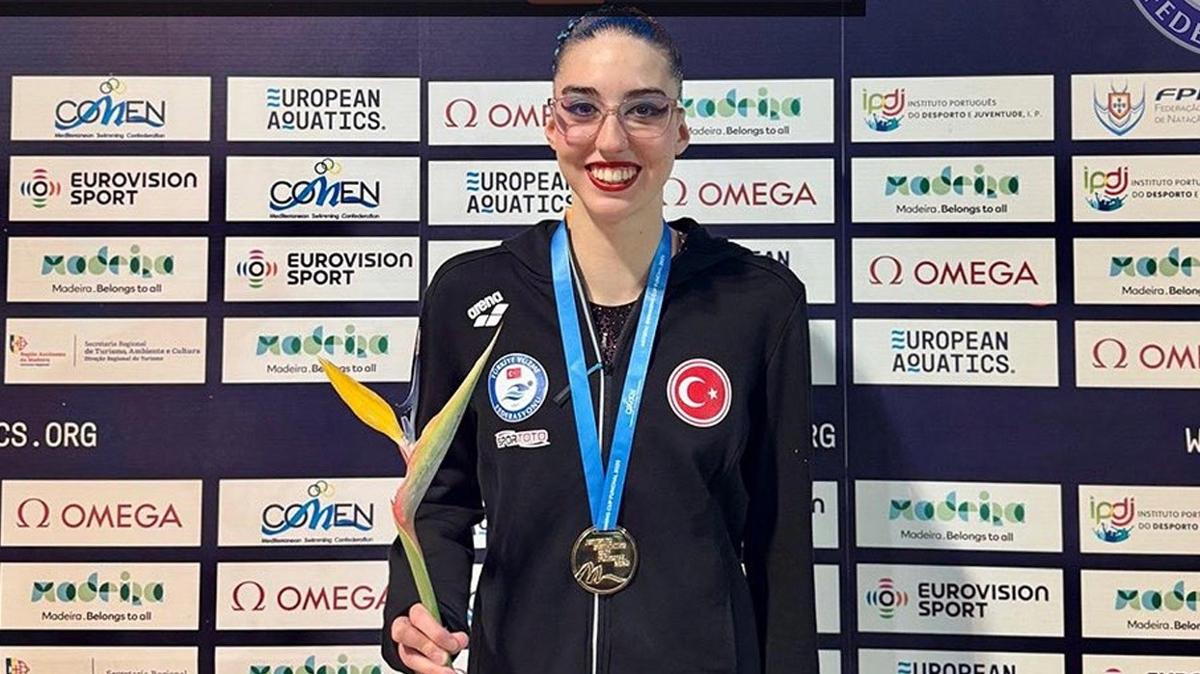 Milli yzcden altn madalya! Portekiz'de zafer