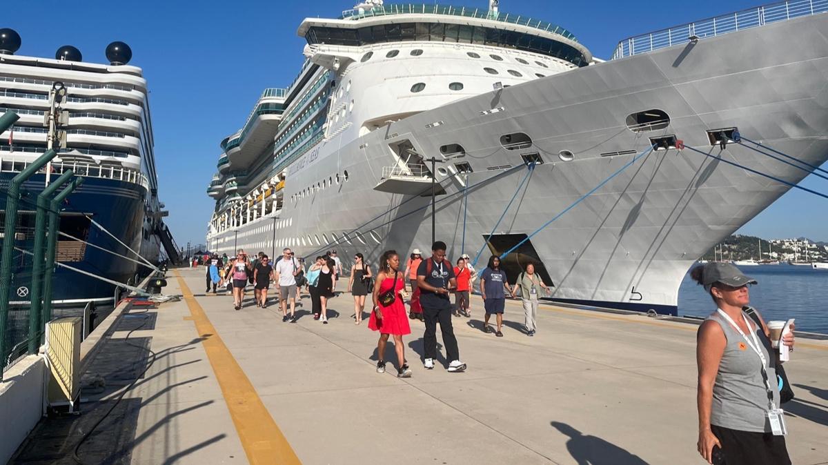 Bodrum'a turist akn