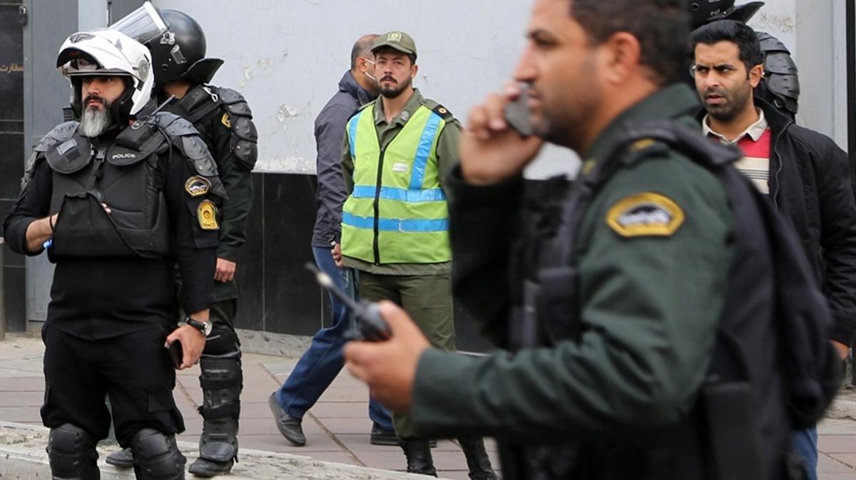 ran'da intihar saldrlar planlayan terristler yakaland