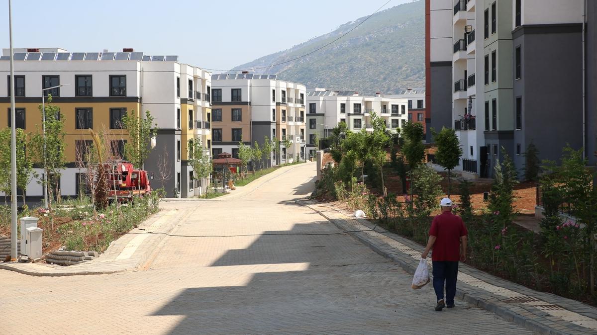 Asrn felaketinin yaralar sarlyor... "ok mutlu oldum, duygulandm"