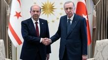 Bakan Erdoan'dan Ersin Tatar'a Kurban Bayram tebriki
