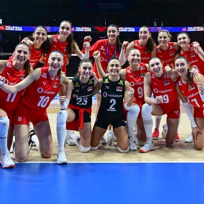 Tayland'a set vermediler! Filenin Sultanlar'ndan ikide iki