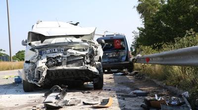 Hatay'da 4 ara birbirine girdi: 1 l 10 yaral