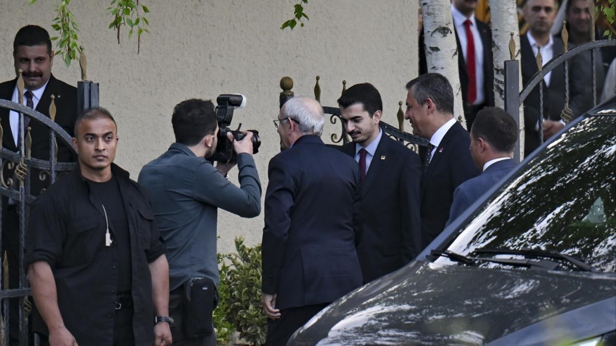 CHP'de gerilim trmanyor... zgr zel'i reddetmi