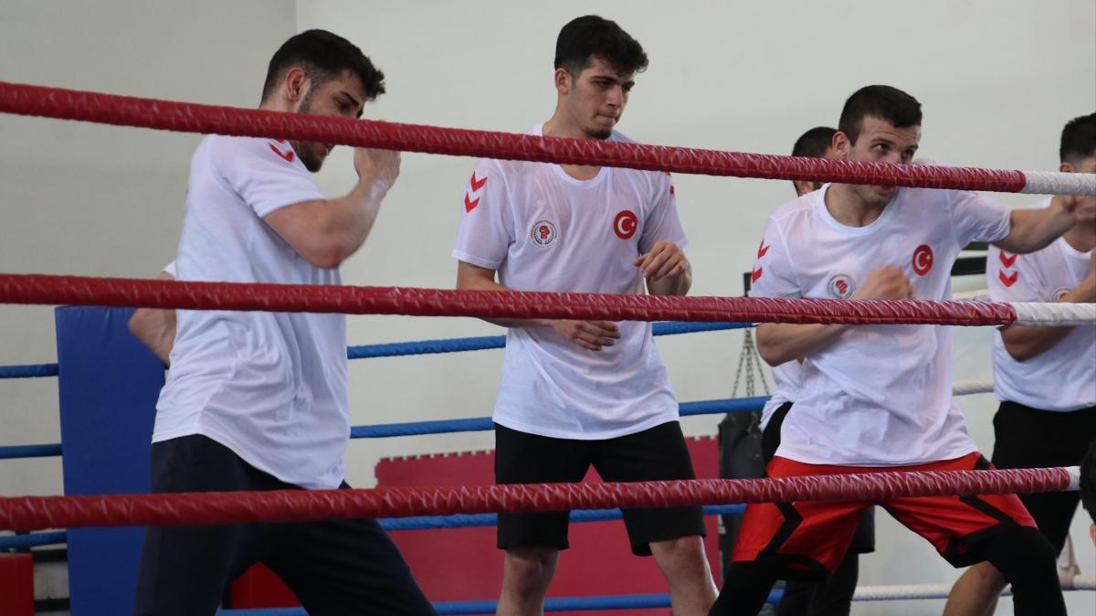 Erkek Boks Milli Takm, Dnya Challenge Turnuvas'na hazrlanyor
