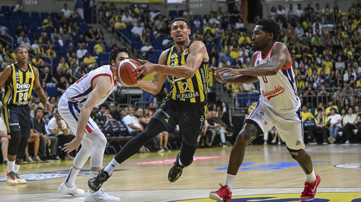 Fenerbahe Beko son nefeste kazand