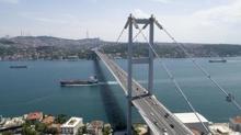 stanbul'da hareketli saatler... Polis ekipleri sevk edildi