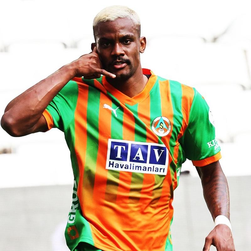 Alanyaspor'da en skorer isim Sergio Cordova oldu