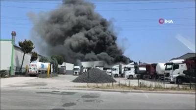 Kocaeli'de fabrika yangn... Ekipler mdahale ediyor