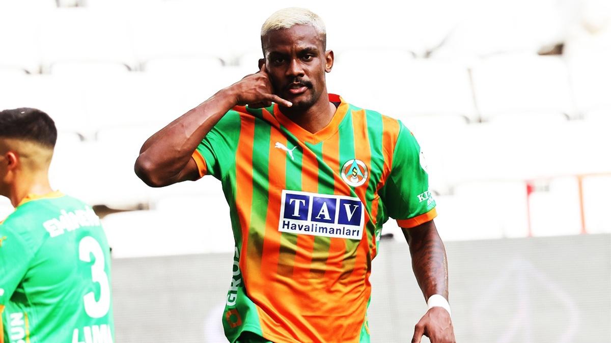 Alanyaspor'da en skorer isim Sergio Cordova oldu