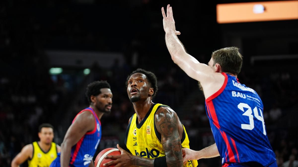 Fenerbahe Beko, Basketbol Sper Ligi'nde adn finale yazdrd