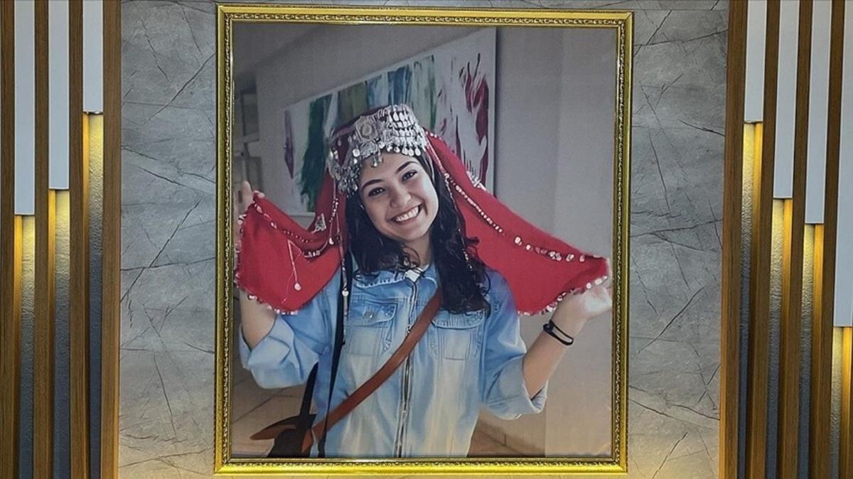 TBMM Bakan Kurtulmu ehit retmen Aybke'yi unutmad