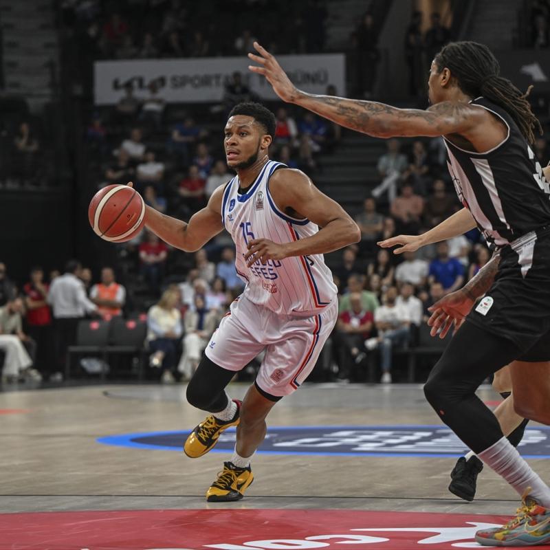 Anadolu Efes, Beikta karsnda seride ne geti!
