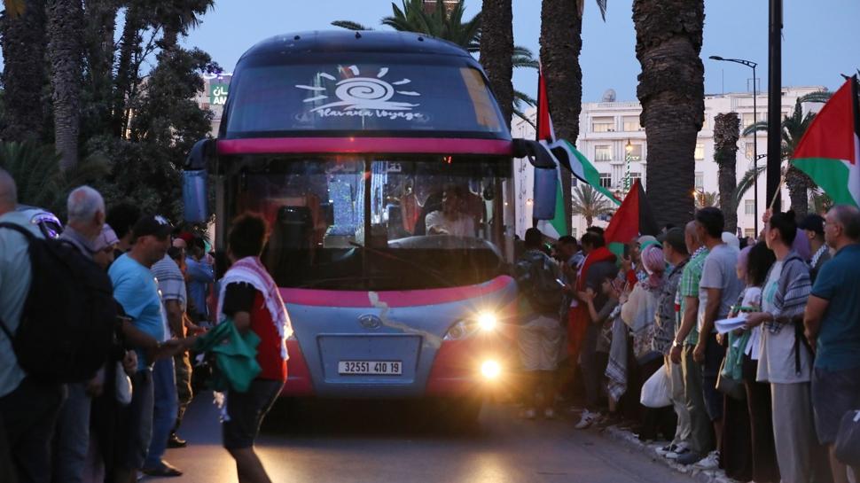 Gazze ablukasna meydan okudular... Bu kez karadan gidiyorlar!