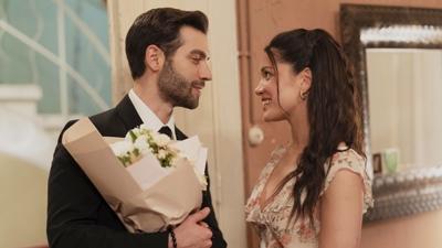 Sahipsizler'de byk sr ortaya kyor! Devran ile Azize'yi bekleyen tehlike ne?