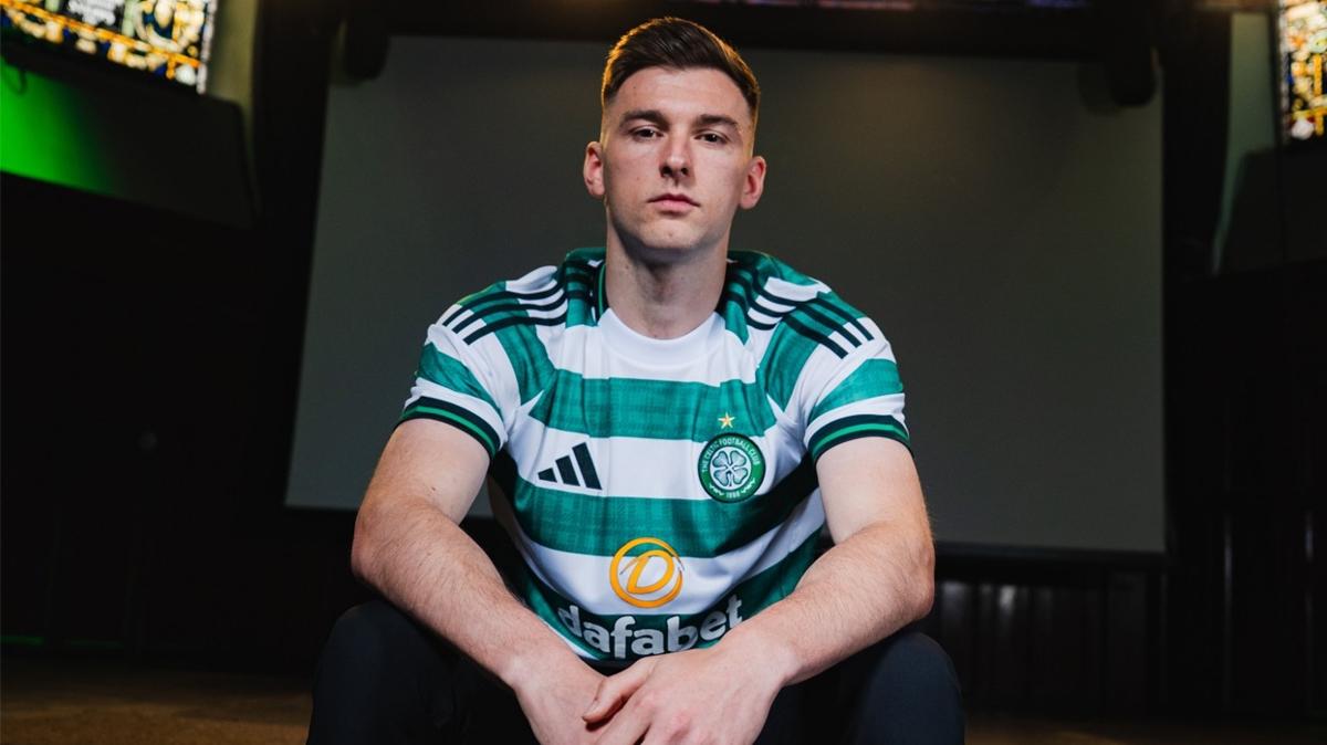 Celtic, eski oyuncusu Kieran Tierney'i renklerine balad