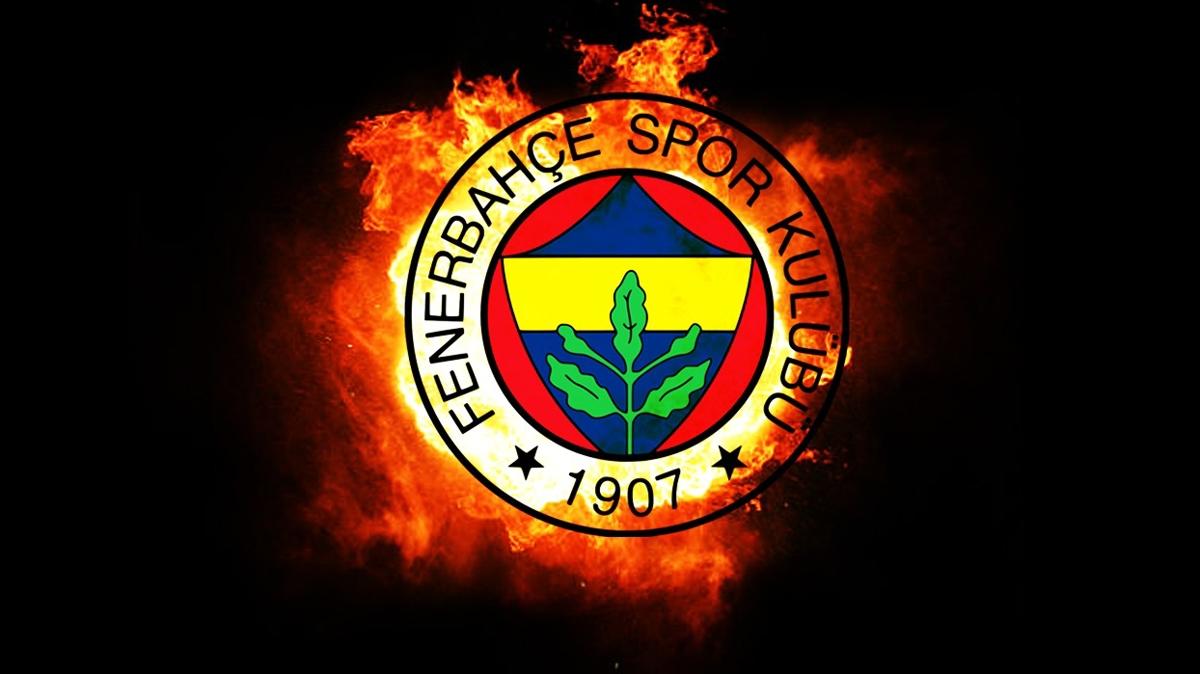 Fenerbahe transferi aklad! Fransz oyuncu imzay att