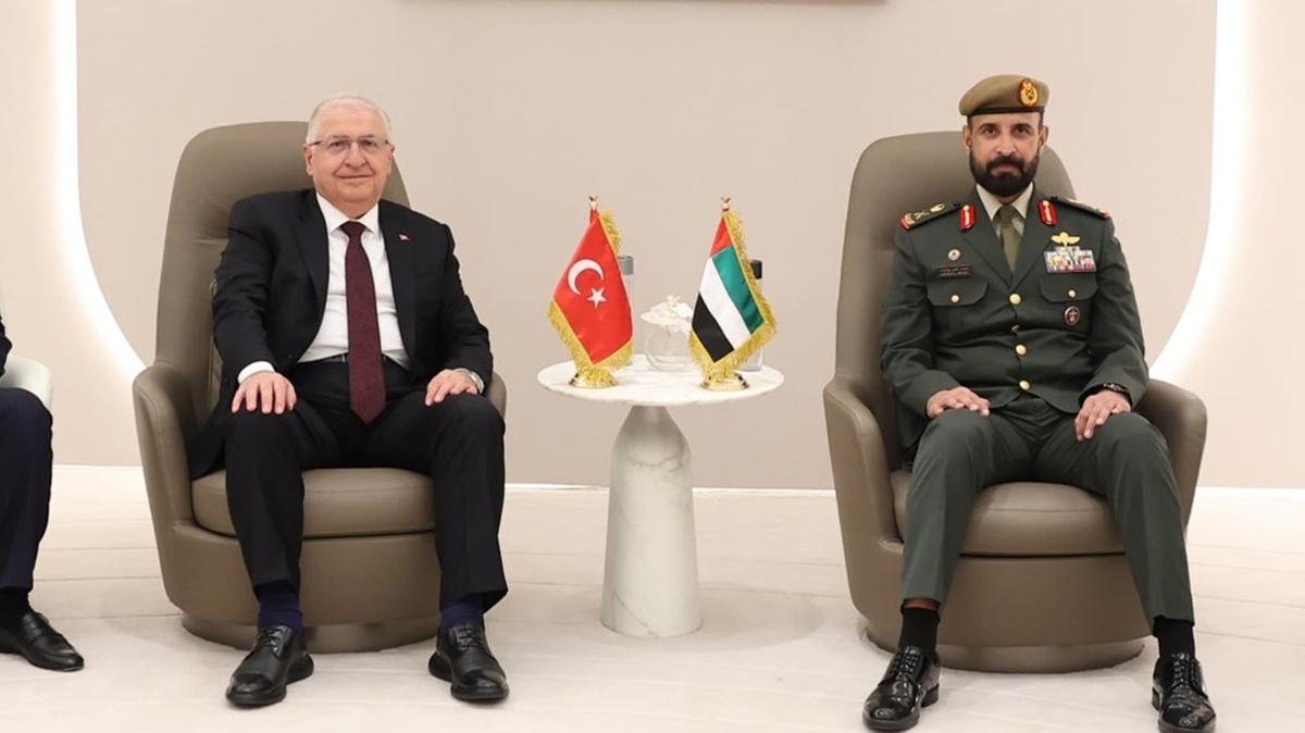 Milli Savunma Bakan Gler'den BAE ziyareti